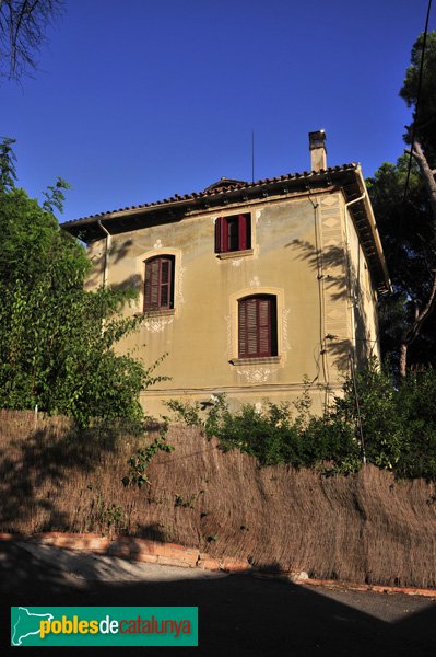 Ca l'Oromí, façana de ponent