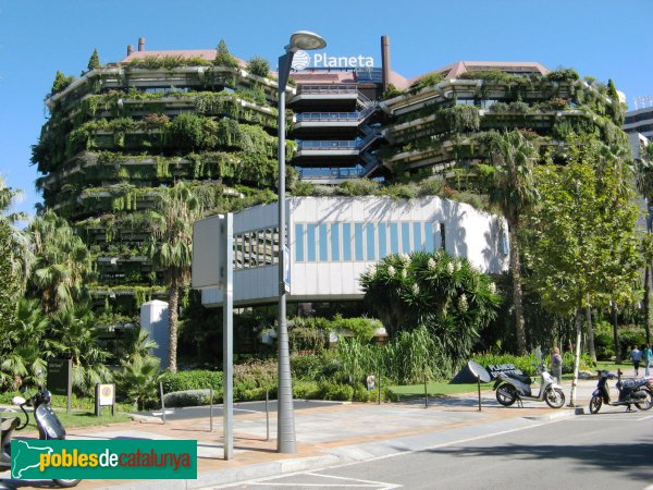 Barcelona - Edifici Banca Catalana (Edifici Planeta)