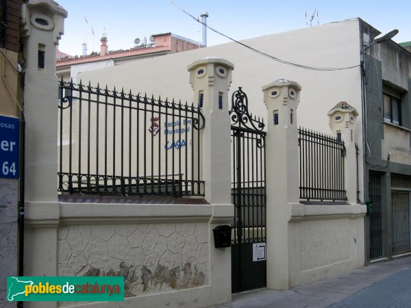 Sant Andreu de la Barca - Can Ros Estrada, tanca (Foto: Albert Esteves, 2010) Sant Andreu de la Barca - Can Ros Estrada, tanca