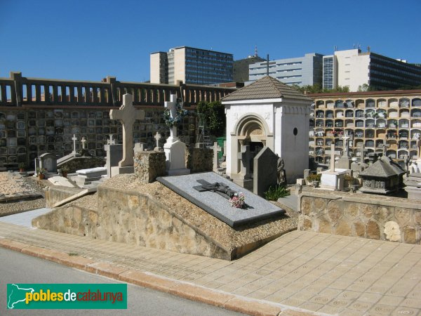 Barcelona - Cementiri de les Corts (Foto: Albert Esteves, 2010) Barcelona - Cementiri de les Corts