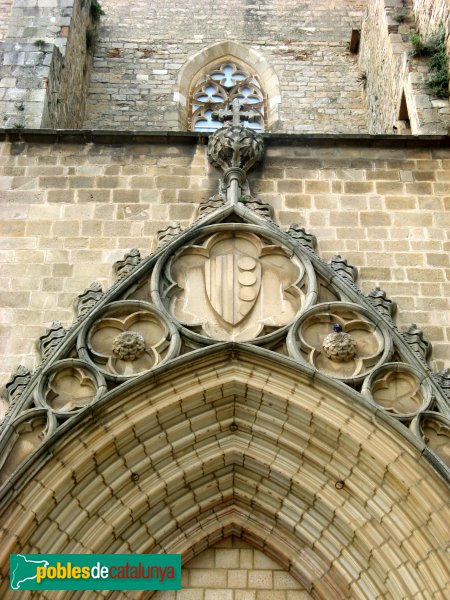 Barcelona - Monestir de Pedralbes, detall portada (Foto: Albert Esteves, 2010) Barcelona - Monestir de Pedralbes, detall portada