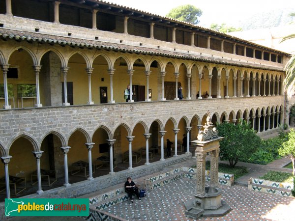 Barcelona - Monestir de Pedralbes, claustre