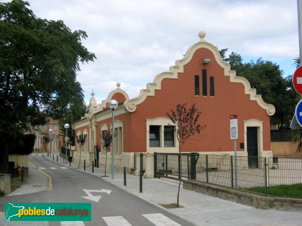 Sant Llorenç Savall - Antigues escoles