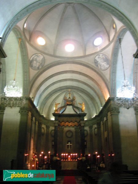 Barcelona - Església de Montserrat (Foto: Albert Esteves, 2010) Barcelona - Església de Montserrat