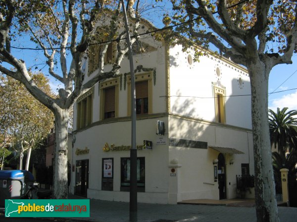Barcelona - Bisbe Català, 8 (Foto: Albert Esteves, 2010) Barcelona - Bisbe Català, 8