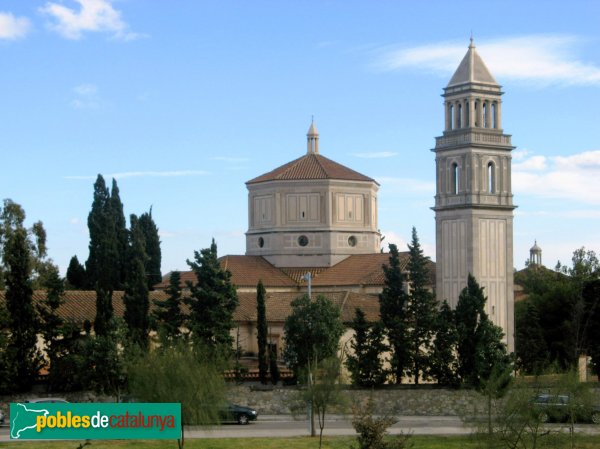 Barcelona - Església de Montserrat (Foto: Albert Esteves, 2010) Barcelona - Església de Montserrat