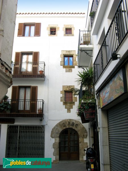 Tossa de Mar - Can Saura (Foto: Albert Esteves, 2011) Tossa de Mar - Can Saura
