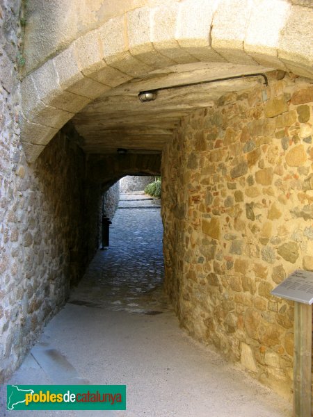 Tossa de Mar - La Casa del Sant Drap, pas interior