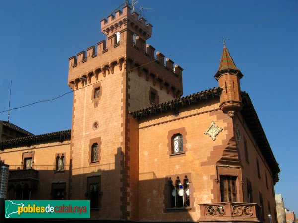 Viladecans - Can Modolell (Foto: Albert Esteves, 2011) Viladecans - Can Modolell