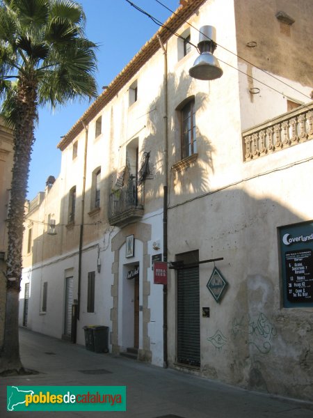 Viladecans - Ca l'Oriol (Foto: Albert Esteves, 2011) Viladecans - Ca l'Oriol