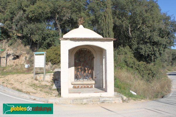 Lloret de Mar - Ermita de les Alegries, capelleta prop de l'ermita