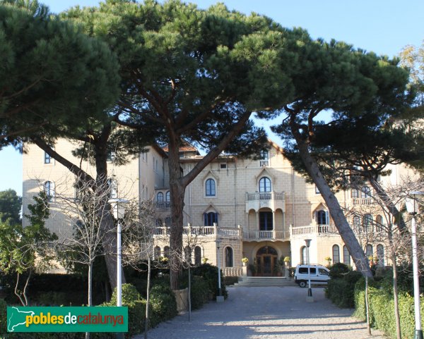 Lloret de Mar - Casa Barnés (Col. La Immaculada)