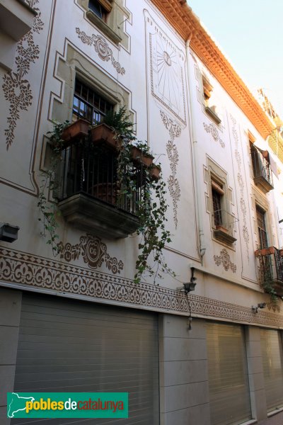 Lloret de Mar - Cases del carrer Sant Romà (Foto: Albert Esteves, 2011) Lloret de Mar - Cases del carrer Sant Romà