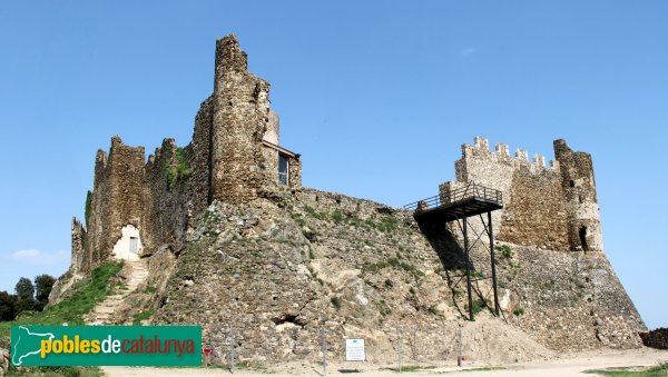 Arbúcies - Castell de Montsoriu (Foto: Albert Esteves, 2011) Arbúcies - Castell de Montsoriu