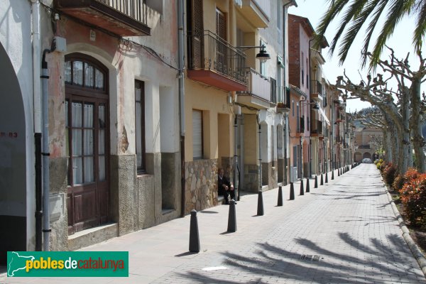 Arbúcies - Carrer de la Pietat (Foto: Albert Esteves, 2011) Arbúcies - Carrer de la Pietat