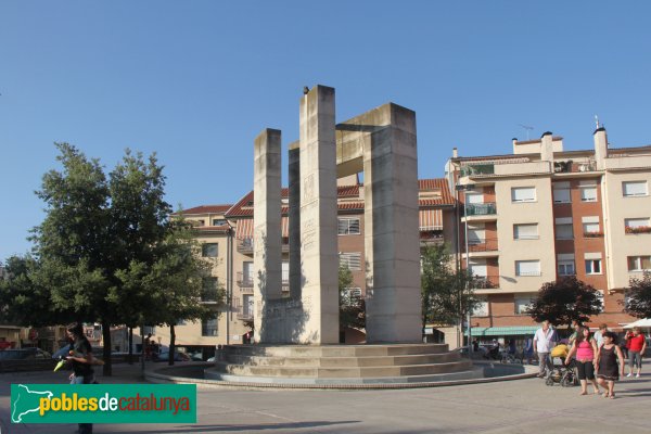 Sant Hilari Sacalm - Monument al general Moragues
