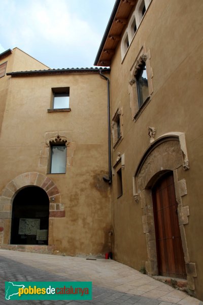 Sant Boi de Llobregat - Can Barraquer (Foto: Albert Esteves, 2011) Sant Boi de Llobregat - Can Barraquer