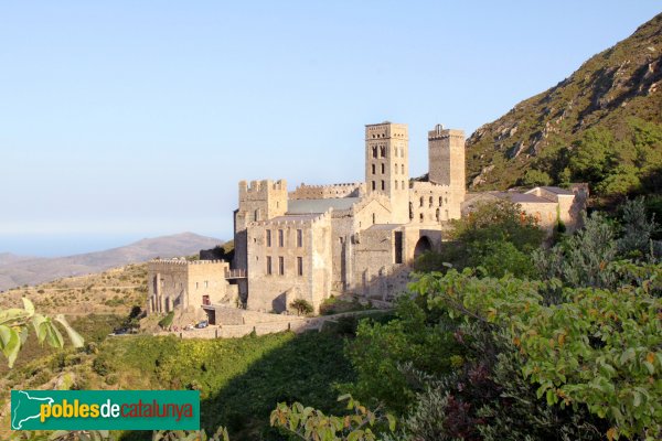 Port de la Selva - Conjunt de Sant Pere de Rodes (Foto: Albert Esteves, 2011) Port de la Selva - Conjunt de Sant Pere de Rodes