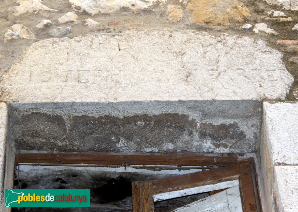 Avinyonet de Puigventós, llinda 1691 (Foto: Albert Esteves, 2011) Avinyonet de Puigventós, llinda 1691