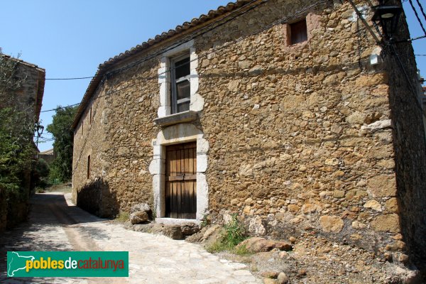 Cistella - Nucli de Vilarig (Foto: Albert Esteves, 2011) Cistella - Nucli de Vilarig