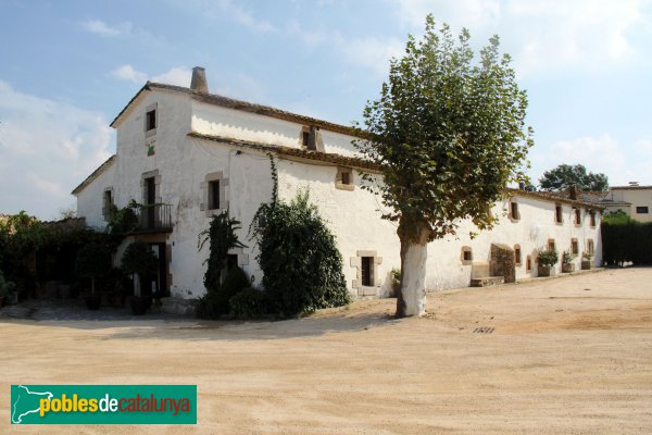 Sils - Hostal de la Granota (Foto: Albert Esteves, 2011) Sils - Hostal de la Granota