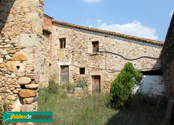 Riudarenes - Can Tort (Foto: Albert Esteves, 2011) Riudarenes - Can Tort