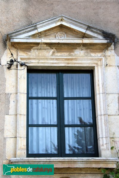 Vilanant - Ca l'Arrufat, finestra 1560