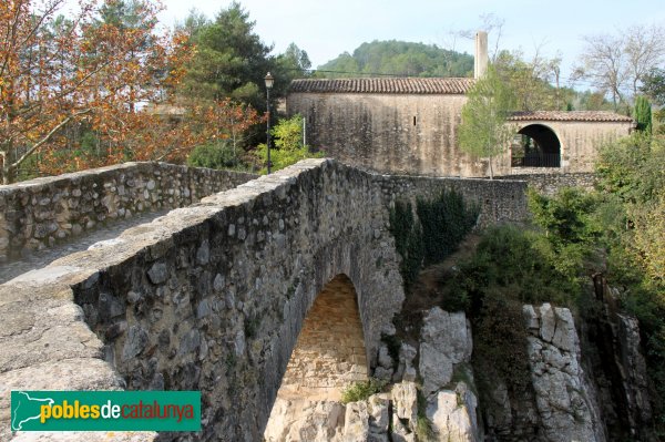 Sant Llorenç de la Muga - Pont de Sant Antoni (Foto: Albert Esteves, 2011) Sant Llorenç de la Muga - Pont de Sant Antoni
