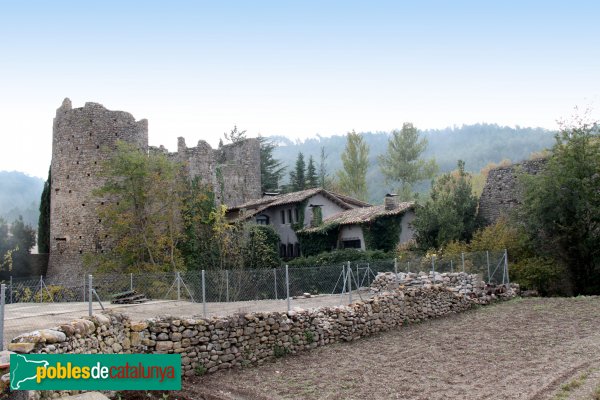 Sant Llorenç de la Muga - Castell de Sant Llorenç (Foto: Albert Esteves, 2011) Sant Llorenç de la Muga - Castell de Sant Llorenç