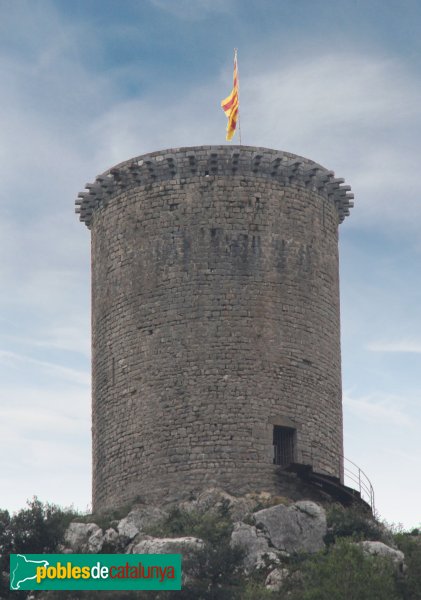 Sant Llorenç de la Muga - Torre de guaita o Torre dels Moros (Foto: Albert Esteves, 2011) Sant Llorenç de la Muga - Torre de guaita o Torre dels Moros