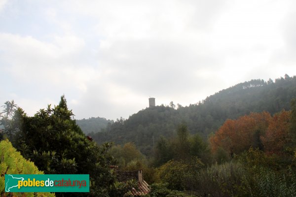 Sant Llorenç de la Muga - Torre de guaita o Torre dels Moros (Foto: Albert Esteves, 2011) Sant Llorenç de la Muga - Torre de guaita o Torre dels Moros