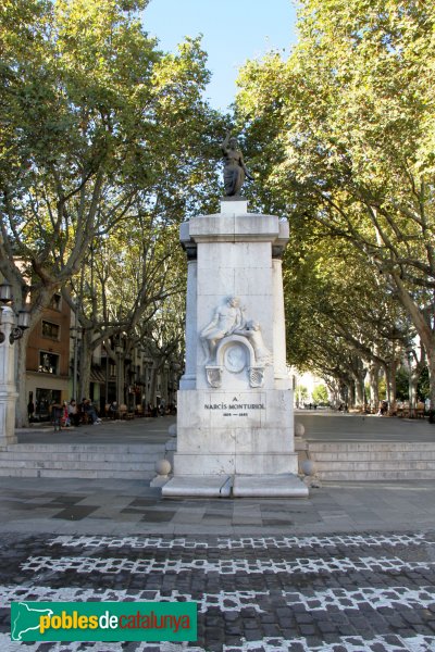 Figueres - Monument a Narcís Monturiol