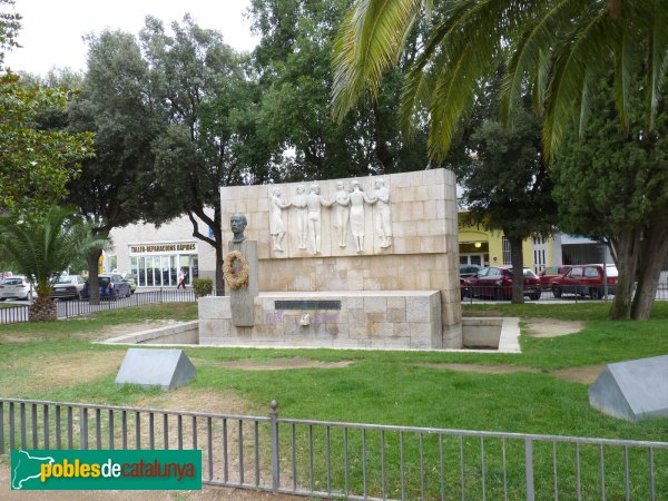 Figueres - Monument a Pep Ventura