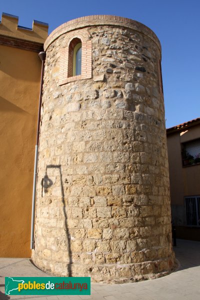 Caldes de Malavella - Castell de Caldes (Foto: Albert Esteves, 2012) Caldes de Malavella - Castell de Caldes
