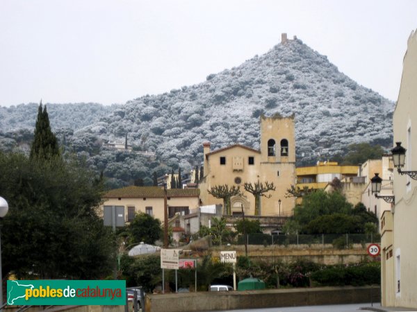 Cabrera de Mar - Castell de Burriac, des del poble