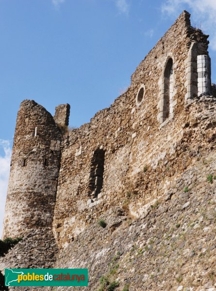 Arbúcies - Castell de Montsoriu (Foto: Alberto González Rovira, 2009) Arbúcies - Castell de Montsoriu