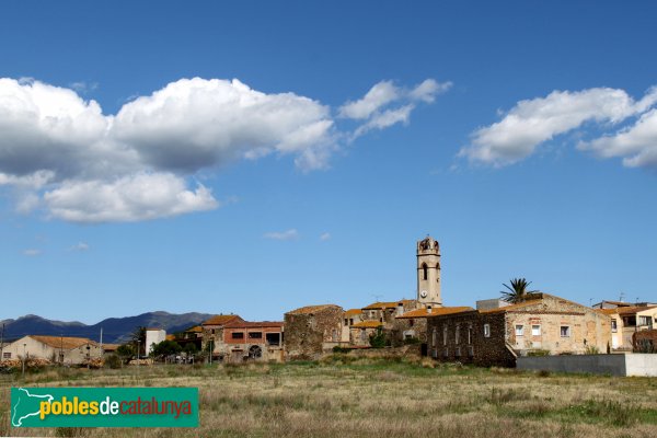 Mollet de Peralada - Panoràmica amb l'església