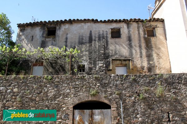 Amer - Can Gasull, façana del carrer Sant Benet