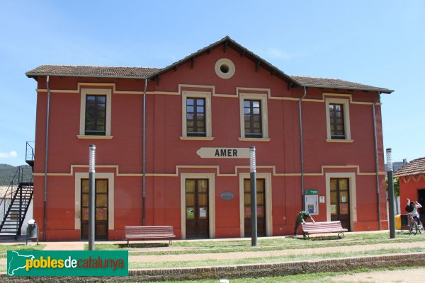 Amer - Estació del Carrilet (Foto: Albert Esteves, 2012) Amer - Estació del Carrilet