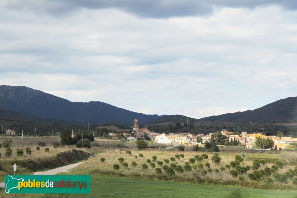 Espolla - Espolla, amb l'església de Sant Jaume