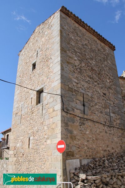 Capmany - Torre de la muralla