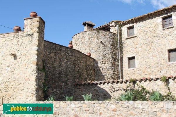 Capmany - Torre de la muralla