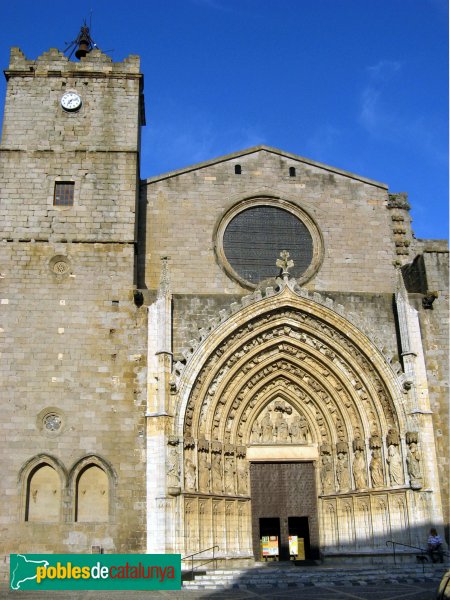 Castelló d'Empúries - Portada de Santa Maria (Foto: Albert Esteves, 2008) Castelló d'Empúries - Portada de Santa Maria