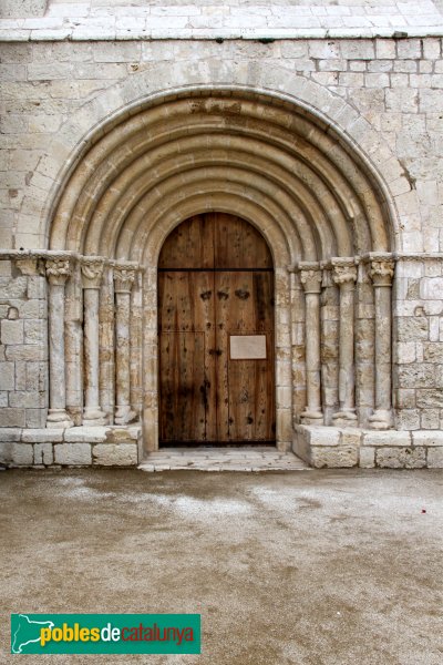 Sant Martí Sarroca - Església de Santa Maria, portada (Foto: Albert Esteves, 2012) Sant Martí Sarroca - Església de Santa Maria, portada