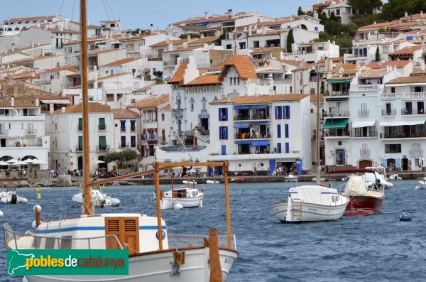 Cadaqués - La casa Serinyana, des del mar