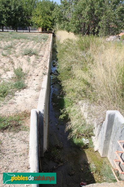 Sant Pere de Riudebitlles - Rec de Dalt, prop dels molins de Cal Jan