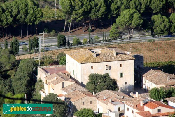 Subirats - Torre-ramona, des del castell de Subirats (Foto: Albert Esteves, 2012) Subirats - Torre-ramona, des del castell de Subirats