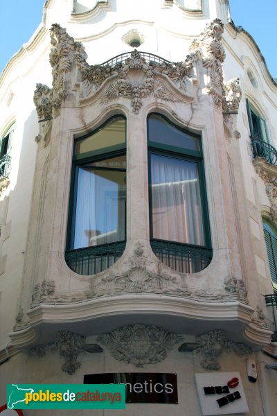 Vilafranca del Penedès - Casa Jané i Alegret (Foto: Albert Esteves, 2012) Vilafranca del Penedès - Casa Jané i Alegret