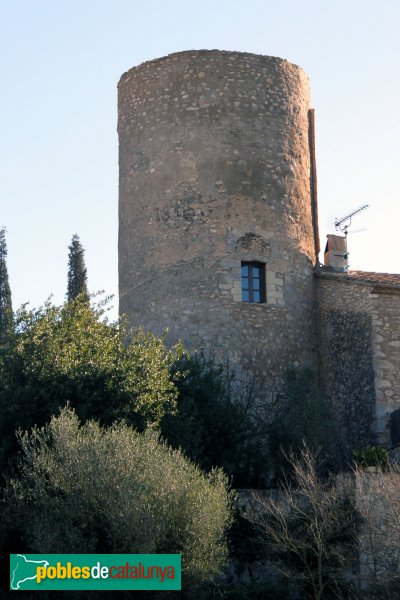 Avinyonet del Penedès - Torre de l'Arboçar (Foto: Albert Esteves, 2013) Avinyonet del Penedès - Torre de l'Arboçar