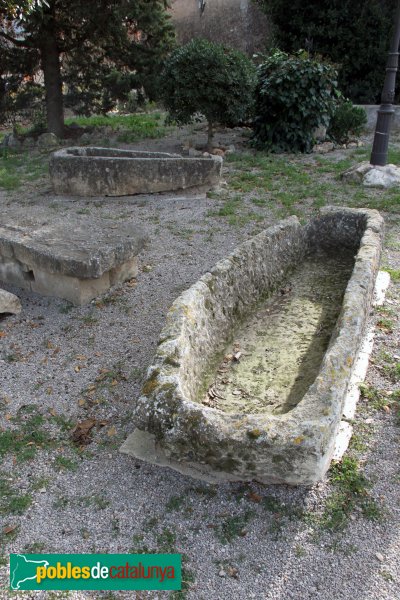 Olèrdola - Necròpolis de Sant Pere Molanta (Foto: Albert Esteves, 2013) Olèrdola - Necròpolis de Sant Pere Molanta